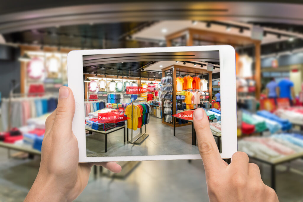 How Virtual Tours Help Retailers Stand Out for Customers and Teams?